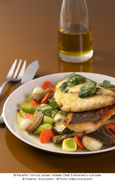 Filet De Daurade Royale Aux Petits Legumes Glacon D Huile D Olive Extra Vierge A La Coriandre A Vos Assiettes Recettes De Cuisine Illustrees