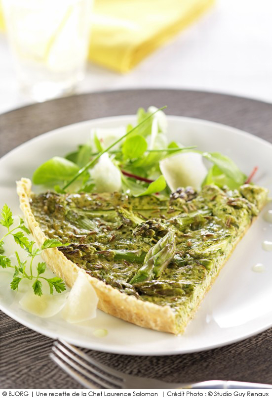 tarte_d_asperges_vertes_au_cerfeuil_mesclun_printanier_1