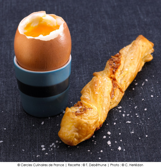 oeuf_a_la_coque_et_sacristains_au_comte