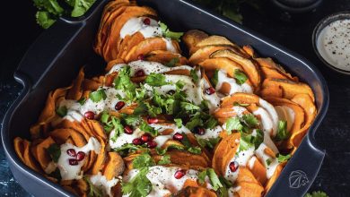 Gratin patates douces, sauce yaourt graines de grenade