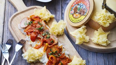 Rougail saucisse de Montbéliard épices rosettes de Tête de Moine AOP