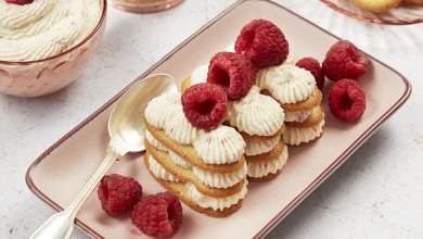 Mille-feuilles langues de chat chantilly de framboises