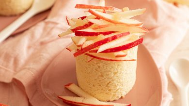 Mini charlotte pommes Pink Lady®, compote de pommes cidre chantilly vanille