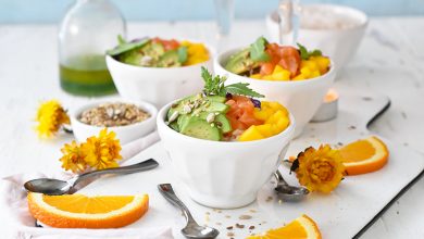 Poke bowl multicolore vinaigrette au thé matcha