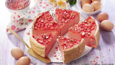 Flan pâtissier lait d’amandes, pralines roses fleur d’oranger