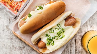 Hot Dog, confit d’oignon crème de Trio Gourmand Entremont
