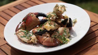 Pinces de tourteau beurre d’ail barbecue