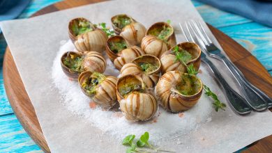 Escargots au beurre persillé