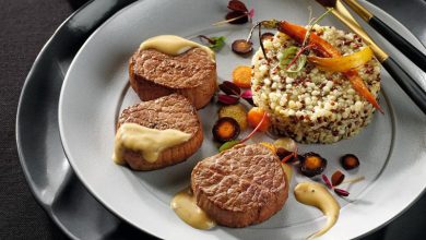 Médaillons de bœuf, sauce truffe blanche, risotto de quinoa au parmesan