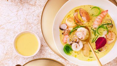 Nage crémeuse de poisson crustacés