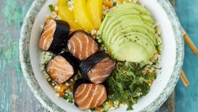 Bowl de Saumon mariné aux algues, avocat taboulé de boulghour