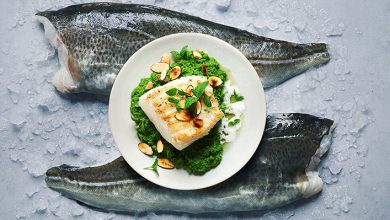 Skrei grillé, purée de petits pois, huile de menthe émulsion d’amande