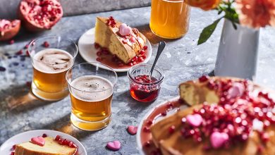 Gâteau à la grenade, accompagné d’un cidre sec charpenté