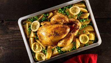Poulet rôti au citron, pommes de terre petits pois