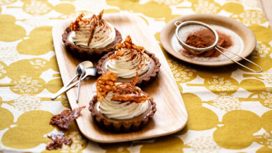 Tartelettes Liégeois chocolat noir, Chantilly tuile dentelle chocolat