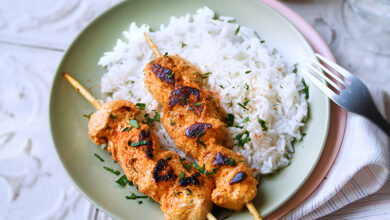 Brochettes de dinde marinées au yaourt