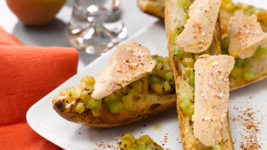 Tartines de Foie Gras compotée de kiwis piment d’Espelette