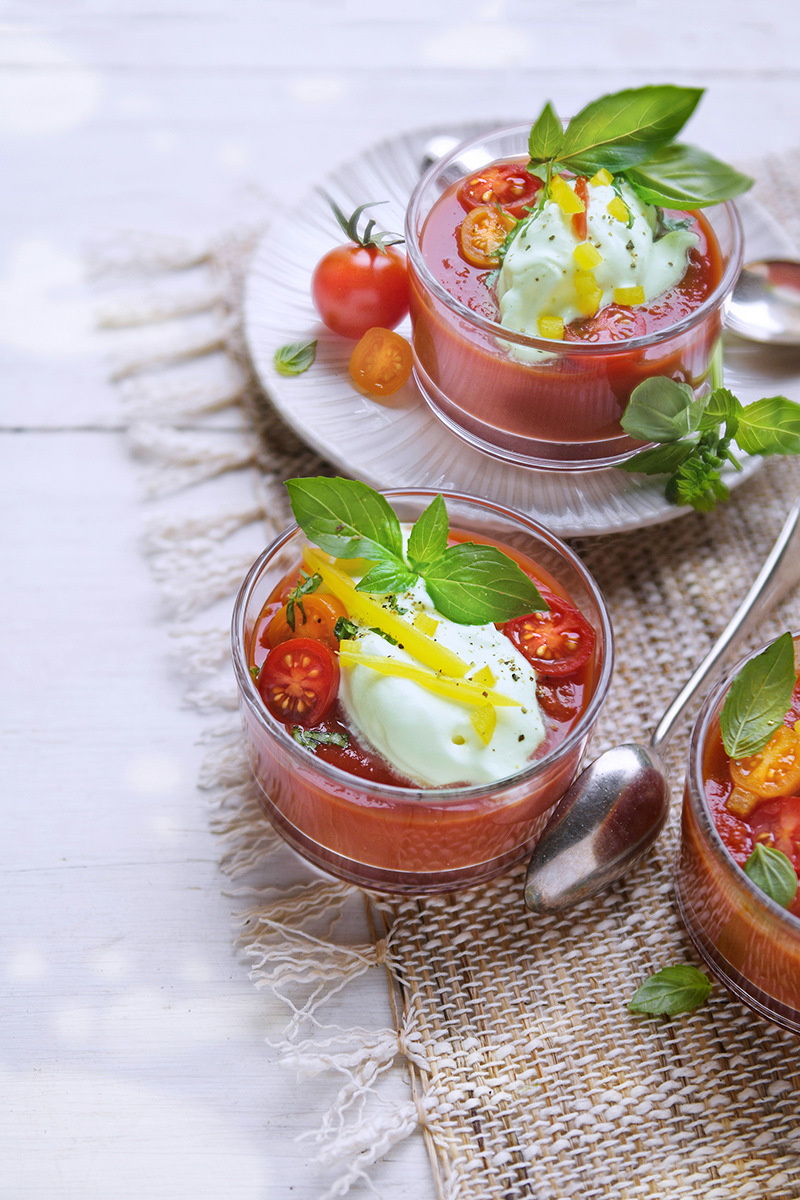 Gaspacho chantilly au basilic