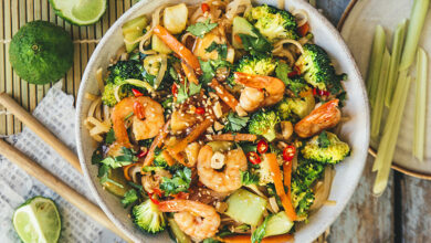 Wok asiatique crevettes nouilles sautées