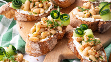 Crostini estival haricots blancs concombre