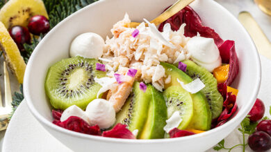 Salade bowl crabe, kiwi coco