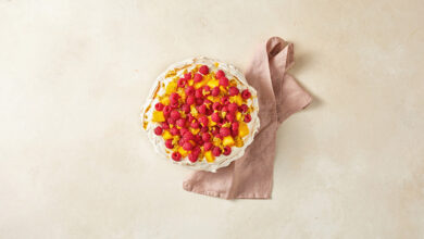 Pavlova framboise, passion mangue