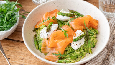 Risotto d’orzo saumon fumé crème de roquette