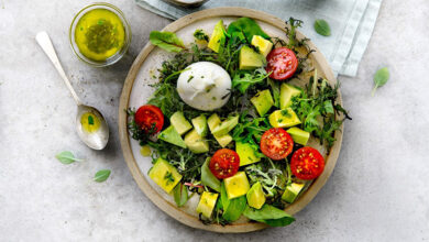 Salade simple rapide à l’avocat