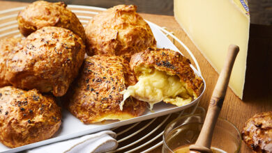 Chouquettes salées Gruyère AOP Classique miel d’acacia, graines de pavot