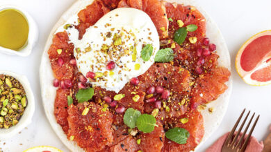 Carpaccio pomelo de Corse IGP rôti, burrata dukkah