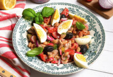 Salade niçoise revisitée cocos tomates confites