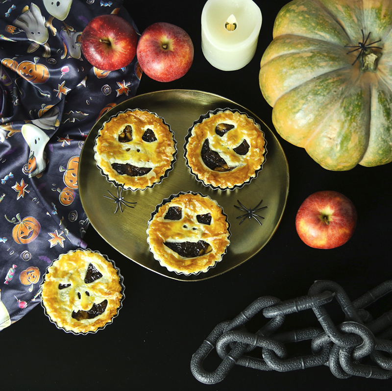 Petites tourtes d’Halloween pruneaux