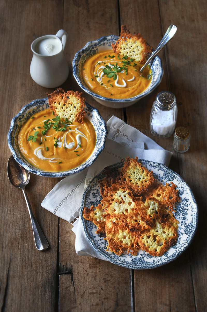 Velouté potimarron tuiles fromagères