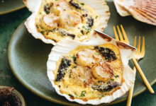 Noix de Saint-Jacques coquille morilles