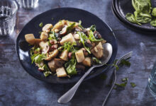 Poêlée topinambours, champignons épinard, noisettes