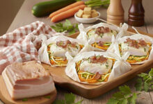 Papillotes de skrei, julienne de légumes lardons fumés