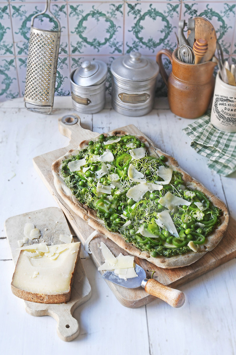 Pinsa légumes verts - pesto maison Comté