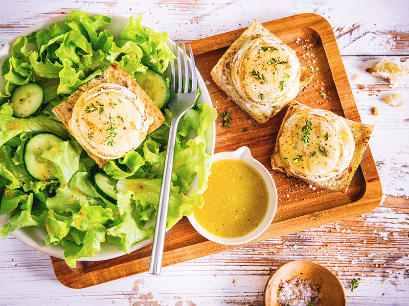 Toasts chèvre chaud salade verte