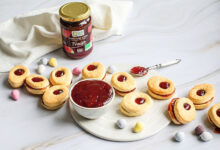 Œufs de Pâques fraise